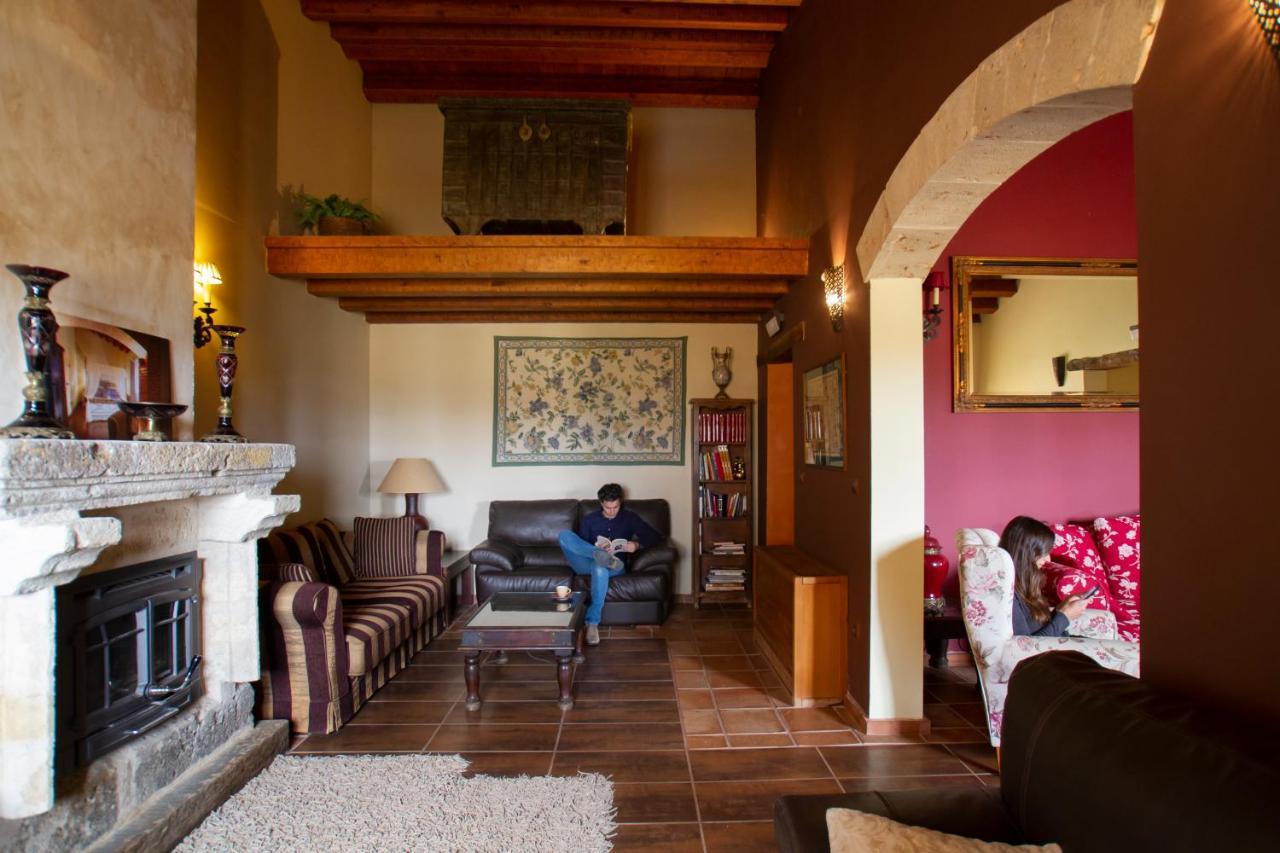 Ibersol La Casona De Andrea Hotell Tiedra Eksteriør bilde